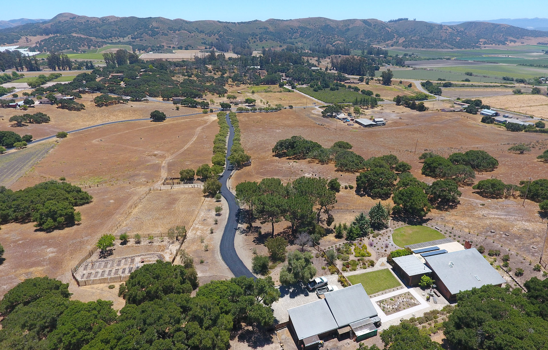 Private Estate Black Chip Seal Driveway | Ramsey Asphalt Construction